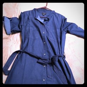 Argee women’s denim dress never worn size large